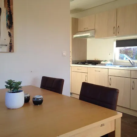 Holiday rentals Chalet Velsen-Zuid