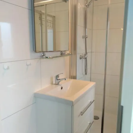 Chalet Holiday Rentals Velsen-Zuid